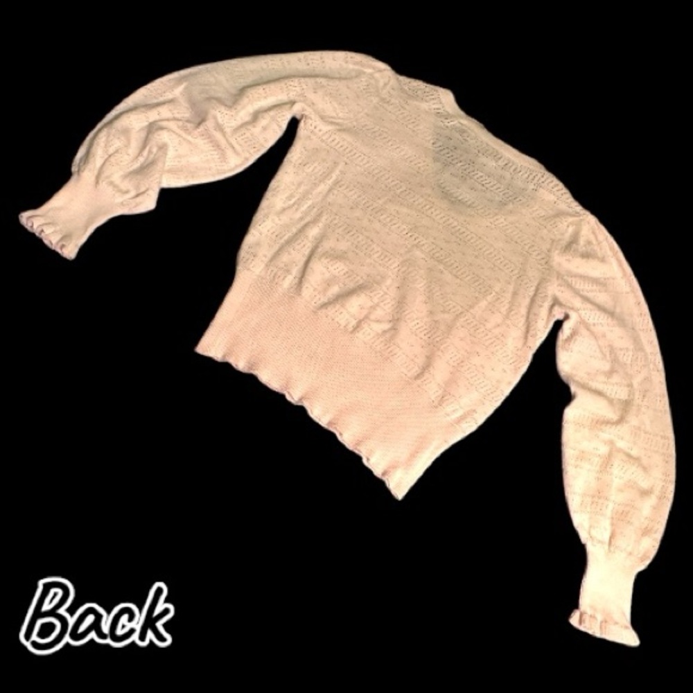 EUC (never worn) VERO MODA V-Neck Crotchet Sweater in Cream. Size Medium - Picture 5 of 7